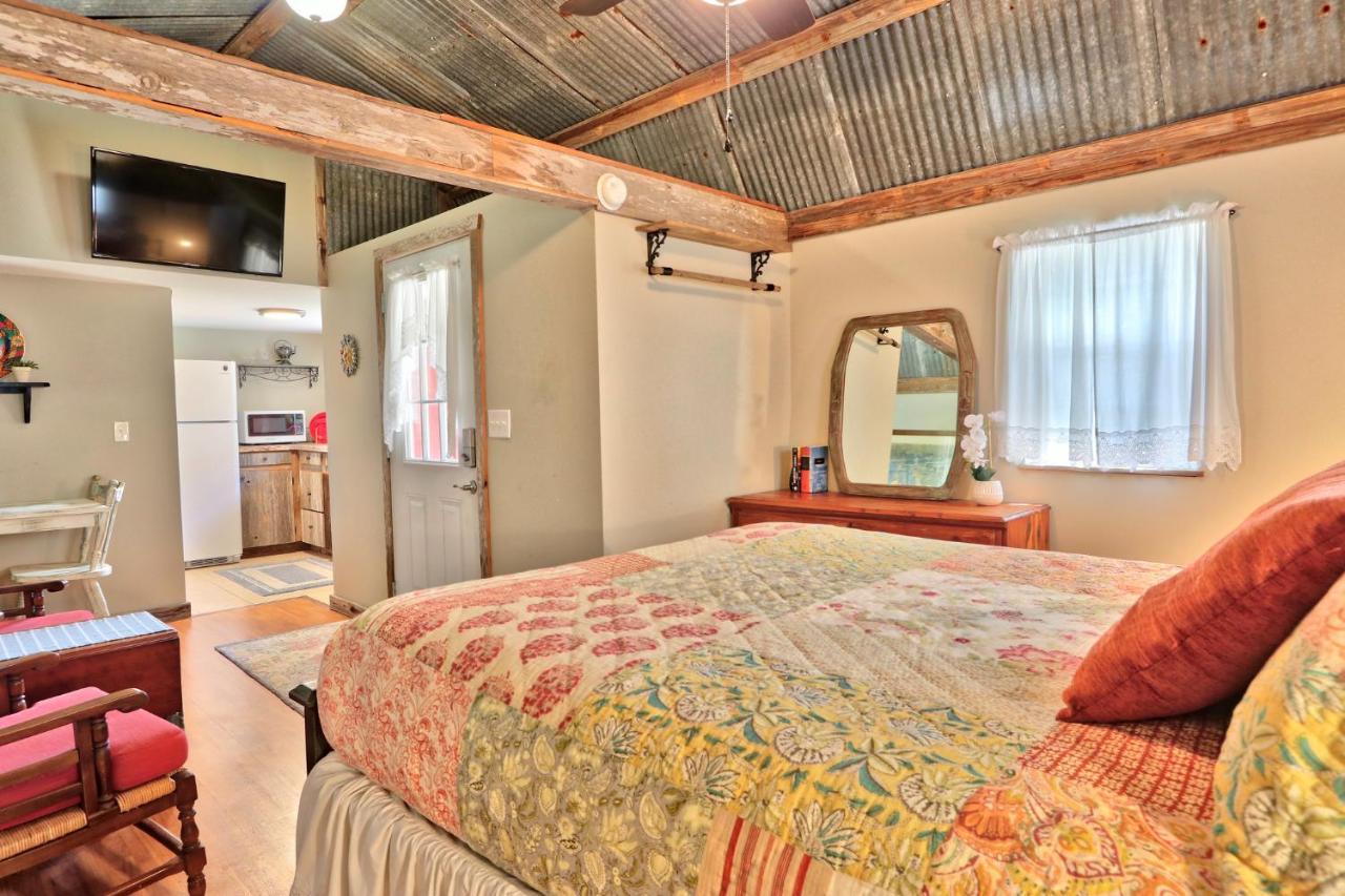 Sunflower Ridge Bungalow 윔벌리 외부 사진